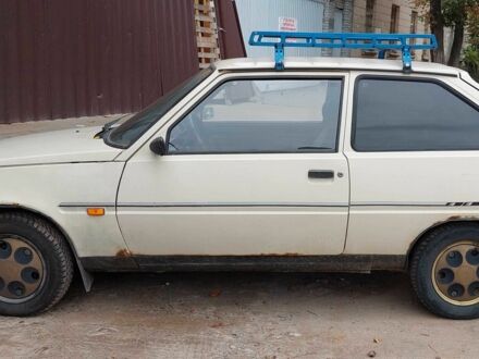 ЗАЗ Таврия 2003 в Киеве на Automoto.ua Бежевый ЗАЗ Таврия, объемом двигателя 1.2 л и пробегом 126 тыс. км за 843 $, фото 1 на Automoto.ua