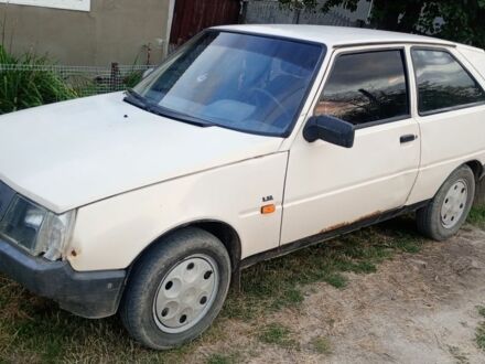 ЗАЗ Таврия 2004 в Луцке на Automoto.ua Бежевый ЗАЗ Таврия, объемом двигателя 1 л и пробегом 235 тыс. км за 500 $, фото 1 на Automoto.ua