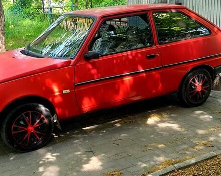 Красный ЗАЗ Таврия, объемом двигателя 1.1 л и пробегом 0 тыс. км за 600 $, фото 1 на Automoto.ua