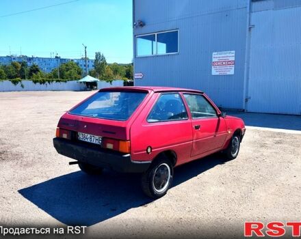 Красный ЗАЗ Таврия, объемом двигателя 1.1 л и пробегом 0 тыс. км за 470 $, фото 2 на Automoto.ua