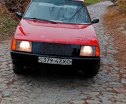 Червоний ЗАЗ Таврія, об'ємом двигуна 1.3 л та пробігом 200 тис. км за 360 $, фото 2 на Automoto.ua