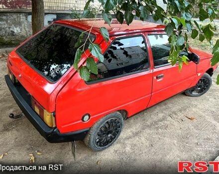 Красный ЗАЗ Таврия, объемом двигателя 1.2 л и пробегом 122 тыс. км за 450 $, фото 1 на Automoto.ua