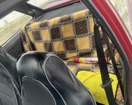 Красный ЗАЗ Таврия, объемом двигателя 1.1 л и пробегом 90 тыс. км за 1100 $, фото 5 на Automoto.ua