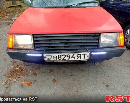 Красный ЗАЗ Таврия, объемом двигателя 1.2 л и пробегом 250 тыс. км за 320 $, фото 8 на Automoto.ua