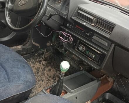 Красный ЗАЗ Таврия, объемом двигателя 1.2 л и пробегом 320 тыс. км за 450 $, фото 3 на Automoto.ua