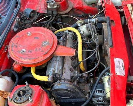 Красный ЗАЗ Таврия, объемом двигателя 1.1 л и пробегом 150 тыс. км за 450 $, фото 2 на Automoto.ua