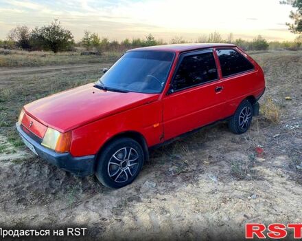 Красный ЗАЗ Таврия, объемом двигателя 1.1 л и пробегом 150 тыс. км за 450 $, фото 3 на Automoto.ua