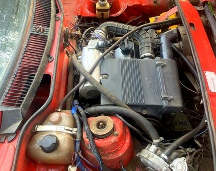 Червоний ЗАЗ Таврія, об'ємом двигуна 0.9 л та пробігом 199 тис. км за 350 $, фото 4 на Automoto.ua