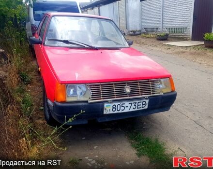 Красный ЗАЗ Таврия, объемом двигателя 1.2 л и пробегом 200 тыс. км за 400 $, фото 1 на Automoto.ua