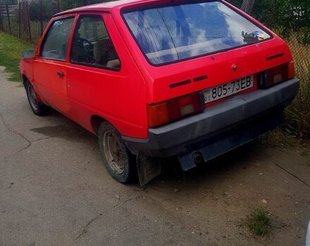 Красный ЗАЗ Таврия, объемом двигателя 1.2 л и пробегом 200 тыс. км за 400 $, фото 2 на Automoto.ua