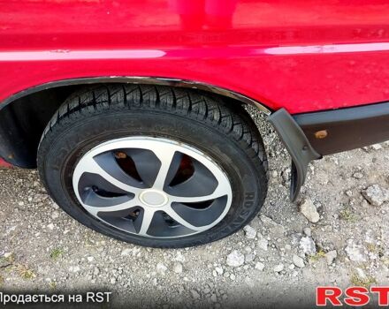 Красный ЗАЗ Таврия, объемом двигателя 1.1 л и пробегом 140 тыс. км за 600 $, фото 3 на Automoto.ua