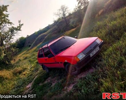 Красный ЗАЗ Таврия, объемом двигателя 1.1 л и пробегом 93 тыс. км за 750 $, фото 3 на Automoto.ua