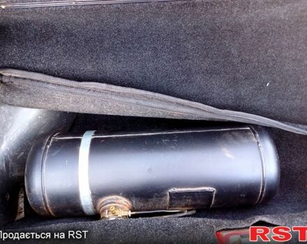 Червоний ЗАЗ Таврія, об'ємом двигуна 1.1 л та пробігом 300 тис. км за 700 $, фото 5 на Automoto.ua