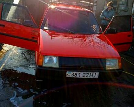 Красный ЗАЗ Таврия, объемом двигателя 1.1 л и пробегом 93 тыс. км за 750 $, фото 2 на Automoto.ua