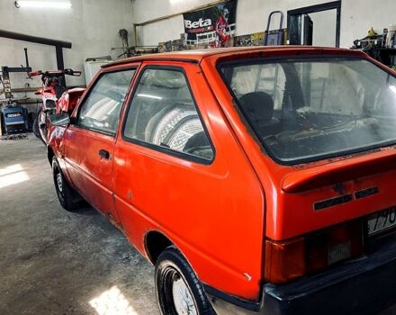 Красный ЗАЗ Таврия, объемом двигателя 1.1 л и пробегом 111 тыс. км за 361 $, фото 2 на Automoto.ua