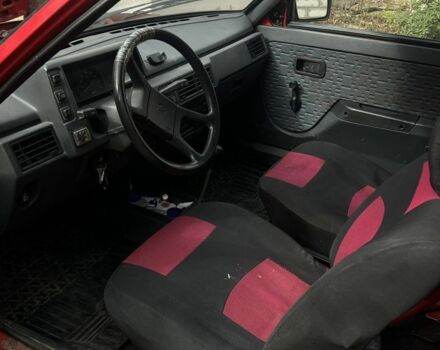 Красный ЗАЗ Таврия, объемом двигателя 0 л и пробегом 150 тыс. км за 1000 $, фото 5 на Automoto.ua