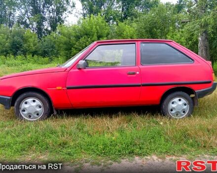 Красный ЗАЗ Таврия, объемом двигателя 1.2 л и пробегом 150 тыс. км за 1200 $, фото 1 на Automoto.ua