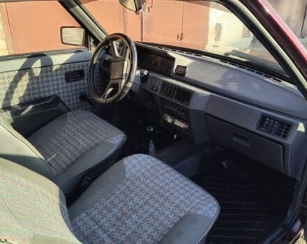 Красный ЗАЗ Таврия, объемом двигателя 1.2 л и пробегом 150 тыс. км за 1200 $, фото 5 на Automoto.ua