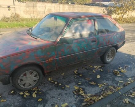 ЗАЗ Таврия 2001 в Николаеве на Automoto.ua Красный ЗАЗ Таврия, объемом двигателя 1.1 л и пробегом 2 тыс. км за 300 $, фото 1 на Automoto.ua