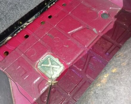 Красный ЗАЗ Таврия, объемом двигателя 1.1 л и пробегом 40 тыс. км за 1200 $, фото 12 на Automoto.ua