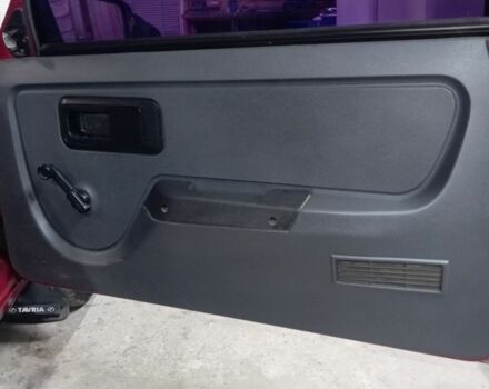 Красный ЗАЗ Таврия, объемом двигателя 1.1 л и пробегом 40 тыс. км за 1200 $, фото 10 на Automoto.ua