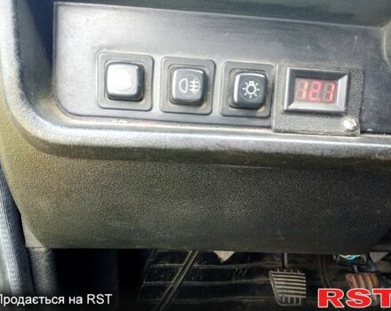 Червоний ЗАЗ Таврія, об'ємом двигуна 1.1 л та пробігом 167 тис. км за 480 $, фото 2 на Automoto.ua