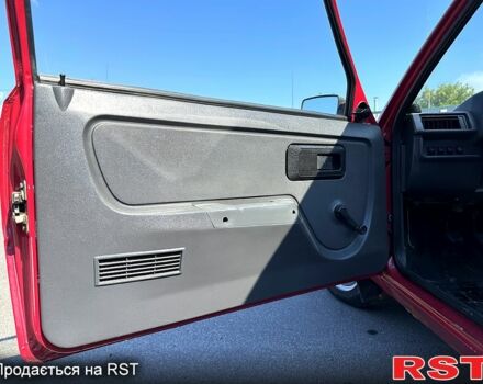 Красный ЗАЗ Таврия, объемом двигателя 1.1 л и пробегом 203 тыс. км за 750 $, фото 5 на Automoto.ua