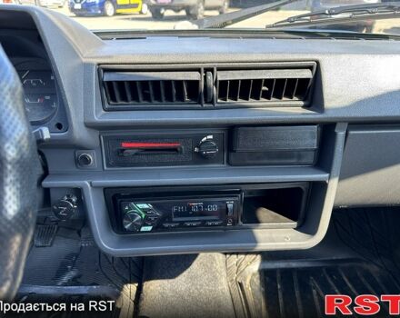 Красный ЗАЗ Таврия, объемом двигателя 1.1 л и пробегом 203 тыс. км за 750 $, фото 6 на Automoto.ua