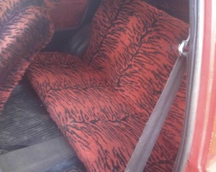 Красный ЗАЗ Таврия, объемом двигателя 1.2 л и пробегом 18 тыс. км за 391 $, фото 6 на Automoto.ua