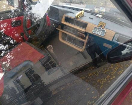 Красный ЗАЗ Таврия, объемом двигателя 1.1 л и пробегом 102 тыс. км за 643 $, фото 6 на Automoto.ua