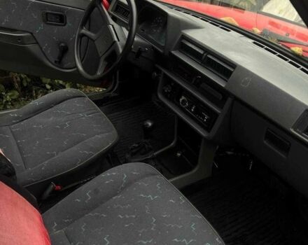 Красный ЗАЗ Таврия, объемом двигателя 1.2 л и пробегом 90 тыс. км за 600 $, фото 5 на Automoto.ua