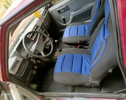 Красный ЗАЗ Таврия, объемом двигателя 1.2 л и пробегом 230 тыс. км за 714 $, фото 6 на Automoto.ua