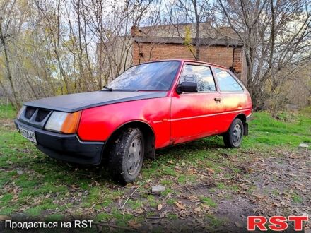 ЗАЗ Таврия 1989 в Никополе на Automoto.ua Красный ЗАЗ Таврия, объемом двигателя 1.1 л и пробегом 24 тыс. км за 390 $, фото 1 на Automoto.ua