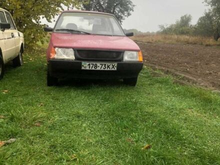ЗАЗ Таврия 1990 в Иванкове на Automoto.ua Красный ЗАЗ Таврия, объемом двигателя 1 л и пробегом 100 тыс. км за 288 $, фото 1 на Automoto.ua