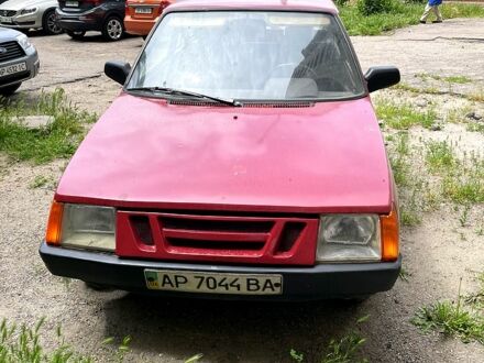 ЗАЗ Таврія 1992 у Запоріжжя на Automoto.ua Червоний ЗАЗ Таврія, об'ємом двигуна 1.1 л та пробігом 100 тис. км за 500 $, фото 1 на Automoto.ua