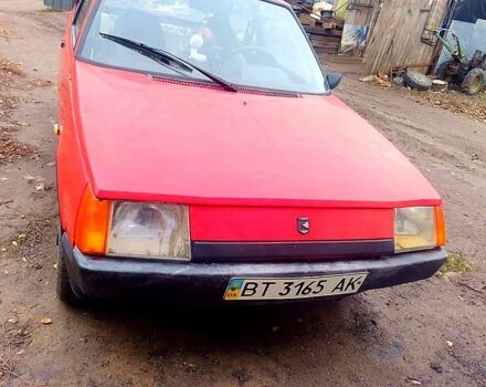 Красный ЗАЗ Таврия, объемом двигателя 1.1 л и пробегом 118 тыс. км за 800 $, фото 1 на Automoto.ua