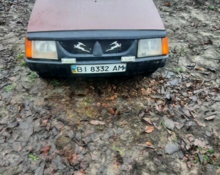 Красный ЗАЗ Таврия, объемом двигателя 1.1 л и пробегом 50 тыс. км за 592 $, фото 1 на Automoto.ua