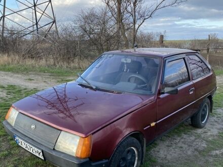 ЗАЗ Таврія 1998 у Харкові на Automoto.ua Червоний ЗАЗ Таврія, об'ємом двигуна 1.1 л та пробігом 100 тис. км за 750 $, фото 1 на Automoto.ua
