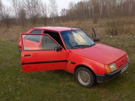 ЗАЗ Таврія 2000 у Чернігові на Automoto.ua Червоний ЗАЗ Таврія, об'ємом двигуна 1 л та пробігом 160 тис. км за 797 $, фото 1 на Automoto.ua