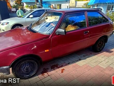 Красный ЗАЗ Таврия, объемом двигателя 1.1 л и пробегом 0 тыс. км за 800 $, фото 1 на Automoto.ua