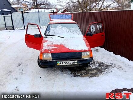 Красный ЗАЗ Таврия, объемом двигателя 1.1 л и пробегом 77 тыс. км за 250 $, фото 1 на Automoto.ua