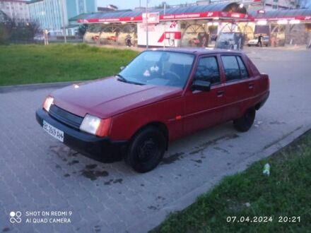 Красный ЗАЗ Таврия, объемом двигателя 0.12 л и пробегом 130 тыс. км за 666 $, фото 1 на Automoto.ua