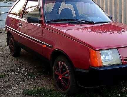 ЗАЗ Таврия 2004 в Новом Буге на Automoto.ua Красный ЗАЗ Таврия, объемом двигателя 1.2 л и пробегом 150 тыс. км за 1200 $, фото 1 на Automoto.ua