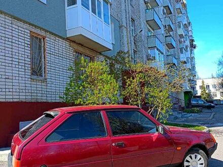 ЗАЗ Таврия 2004 в Светловдске на Automoto.ua Красный ЗАЗ Таврия, объемом двигателя 1.1 л и пробегом 136 тыс. км за 1210 $, фото 1 на Automoto.ua