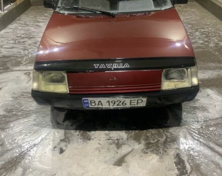 Красный ЗАЗ Таврия, объемом двигателя 1.2 л и пробегом 230 тыс. км за 1050 $, фото 1 на Automoto.ua