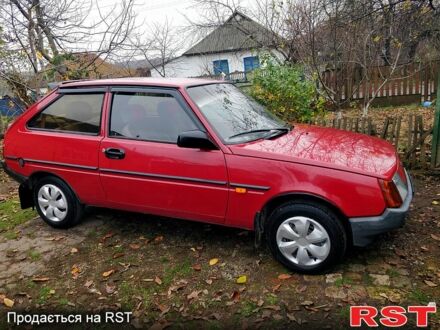 Красный ЗАЗ Таврия, объемом двигателя 1.1 л и пробегом 158 тыс. км за 1200 $, фото 1 на Automoto.ua