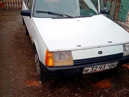 ЗАЗ Таврия 1992 в Умани на Automoto.ua ЗАЗ Таврия, объемом двигателя 11 л и пробегом 0 тыс. км за 650 $, фото 1 на Automoto.ua