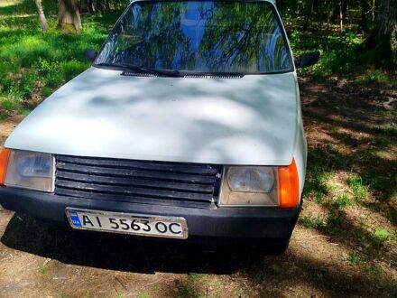 ЗАЗ Таврія 1993 у Житомирі на Automoto.ua ЗАЗ Таврія, об'ємом двигуна 11 л та пробігом 180 тис. км за 550 $, фото 1 на Automoto.ua