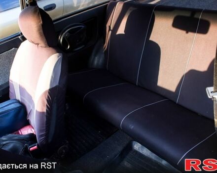 Желтый ЗАЗ Таврия, объемом двигателя 1.1 л и пробегом 275 тыс. км за 710 $, фото 5 на Automoto.ua