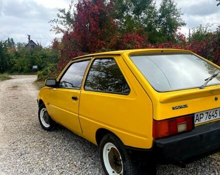 Желтый ЗАЗ Таврия, объемом двигателя 1.1 л и пробегом 275 тыс. км за 710 $, фото 10 на Automoto.ua